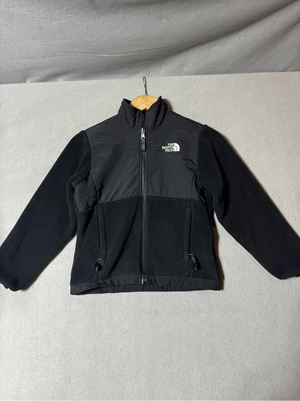 The North Face Youth Black Denali Full-Zip Fleece Performance Jacket